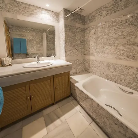 Puerto Banus Apartment Marbella